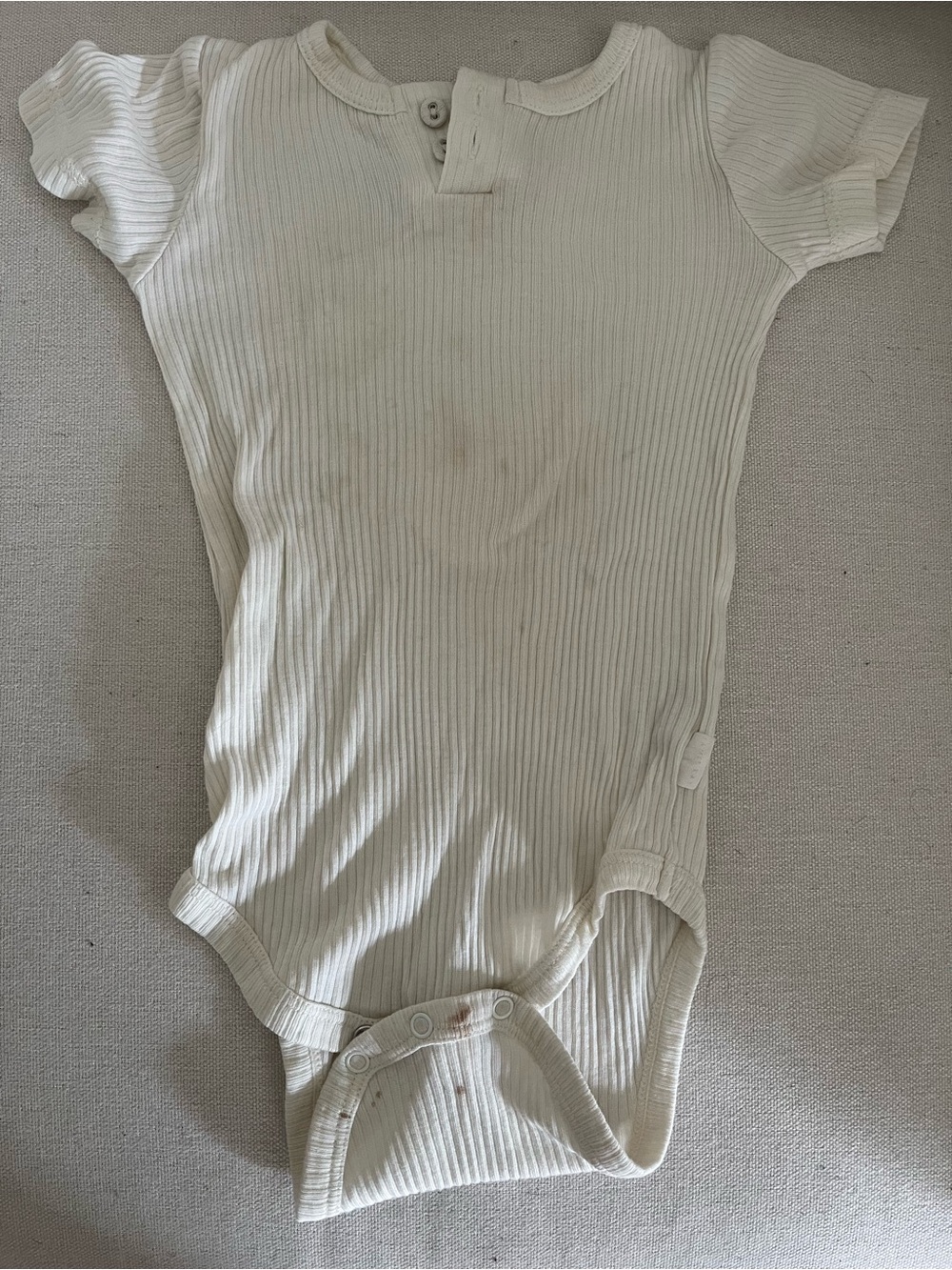 Jamie kay milk white short sleeved onesie 1yr
